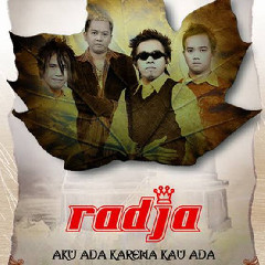 Download Lagu Radja - Tak Mampu Tersenyum Mp3